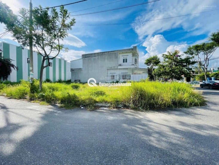 Bán đất thổ cư 105m2 đường Mai Văn Ngọc, Hòa Hiệp Nam, Liên Chiểu, Đà Nẵng. Giá 4.2 tỷ, sổ đỏ, hướng Đông Nam. LH: 0877661879