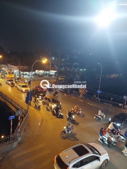 B_ÁN NHÀ_ MẶT PHỐ TRỊNH ĐÌNH CỬU_VỈA HÈ ĐÁ BÓNG_GIÁ NHỈNH 9 TỶ.