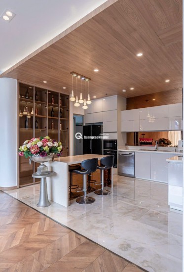 CĂN HỘ PENTHOUSE VINHOME CENTRAL PARK BÌNH THẠNH 166M2 GIÁ 25,5 TỶ, SỔ ĐỎ, TIỆN NGHI ĐẦY ĐỦ, VỊ TRÍ VÀNG THUẬN TIỆN