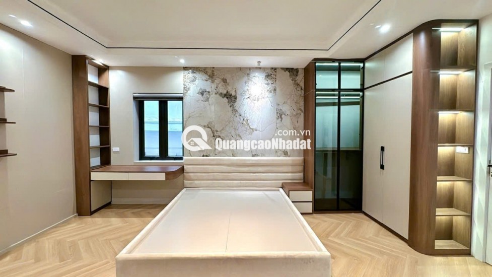 BÁN NHÀ – HOÀNG VĂN THÁI – THANH XUÂN-6 TẦNG – THANG MÁY– Ô TÔ