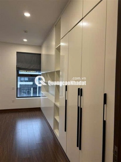 Bán chung cư Bình Minh Đức Giang . View đẳng cấp, nội thất đẹp. Lô goc, tiện ích ngập tràn . giá 7x tỷ ( có tl )