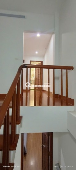 Bán Nhà 34m2- 5 tầng, full nội thất cao cấp– Đường Láng – Đống Đa– Ngõ Nông