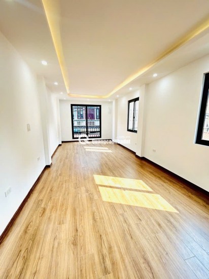  BÁN NHÀ HOÀNG MAI- LÔ GÓC - Ô TÔ - KINH DOANH THÔNG TỨ PHÍA  : 37M* 5 TẦNG * 8.95 tỷ ( Thương lượng)