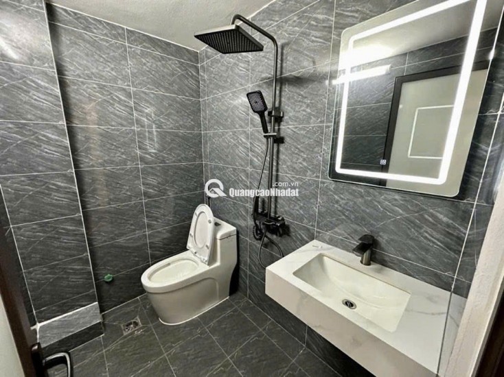 BÁN NHÀ KHƯƠNG TRUNG 5 TẦNG 4 NGỦ - GẦN ĐẦM HỒNG -DÂN XÂY  : 33M * 7.95 tỷ có bớt