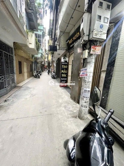 MẶT NGÕ KINH DOANH TẤP NẬP - Ô TÔ RA VÀO THOẢI MÁI - TRUNG TÂM ĐỐNG ĐA