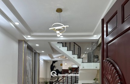 Bán nhà đẹp hẻm 6m Đường Số 20, P. Bình Hưng Hòa A, Bình Tân, 2 lầu, giá tốt