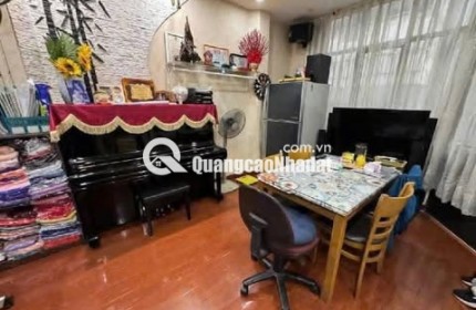 NHÀ ĐẸP TRUNG TÂM Q1 - 5 LẦU - 4PN - 33.3M2 - CHỈ 9,5 TỶ