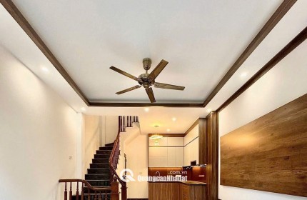 MẬU LƯƠNG - KIẾN HƯNG HÀ ĐÔNG , NHÀ MỚI NGÕ THÔNG DT KHỦNG. NHÍCH 10 TỶ