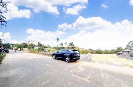 Siêu phẩm cho bác nào muốn xây biệt thự, hoặc nhà xưởng  tại Đồng Vàng - Phú Mãn - Quốc Oai - Diện tích : 451m2  giá 16tr/m