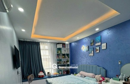 MT Ngang 6m đường 3/2 Q10, DT:6x10 T+3L Giá 25 tỷ chốt