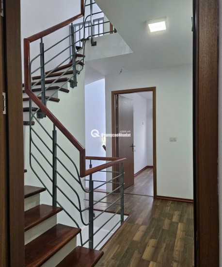 Cho thuê nhà 3,5 tầng Hậu Ái, Vân Canh, giá 8 triệu/ tháng, điện nước giá dân