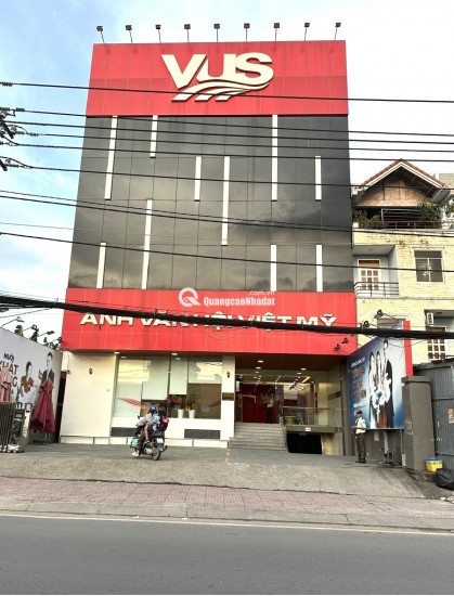 NHÀ ĐẸP 135M2, ĐƯỜNG 1A HOÀNG HỮU NAM, Q9 KẾT NỐI NHIỀU TIỆN ÍCH 6TỶ85