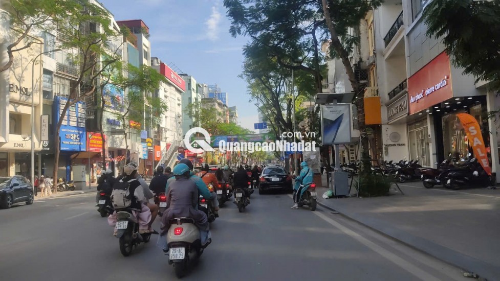 CHÍNH CHỦ BÁN GẤP NHÀ NGÕ 161 THÁI HÀ, MẶT TIỀN RỘNG 5,6M, 5 TẦNG + 1 TUM, OTO VÀO NHÀ