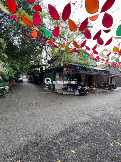 Bán đất nở hậu Làng Lụa Vạn Phúc  Ô tô 7 chỗ vào tận đất ,rất hiếm