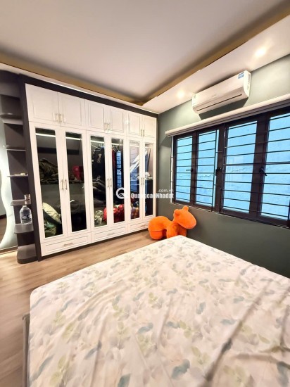 Bán nhà Lĩnh Nam – Hoàng Mai – Hà Nội – 32m2 – Mặt tiền 5m – 5 tầng – 3 ngủ - chào 6,8 tỷ.