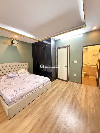 Bán nhà Lĩnh Nam – Hoàng Mai – Hà Nội – 32m2 – Mặt tiền 5m – 5 tầng – 3 ngủ - chào 6,8 tỷ.