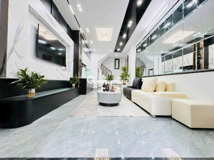 BÁN NHÀ KHƯƠNG TRUNG 35M 5 TẦNG 8.95 TỶ - NGÕ THÔNG - 10M RA Ô TÔ, FULL NỘI THẤT