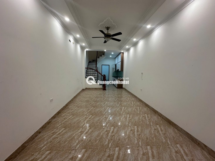 BÁN NHÀ BÁT KHỐI LONG BIÊN DT 54M2 VÀI BƯỚC RA Ô TÔ TRÁNH THOÁNG MÁT Ở SƯỚNG