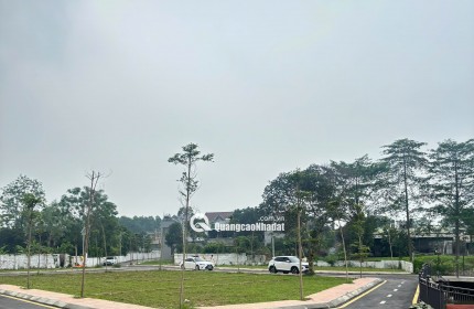 Bán nhanh lô góc hoa hậu tại Hòa Lạc, dt 100m2, full thổ cư, gần QL21, khu CNC, ĐHQG