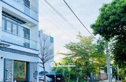 ĐƯỜNG 10M SIÊU THOÁNG – XE HƠI NGỦ TRONG NHÀ – NHÀ MỚI 4 TẦNG – GIÁP QUẬN 7 – CHỈ 6.9 TỶ