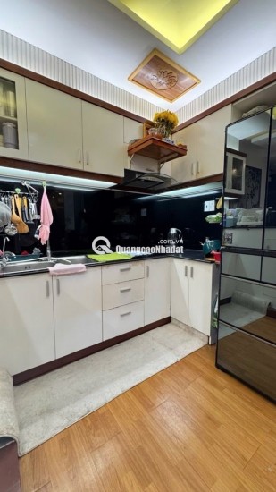 CC Quận 8 - Đã Có Sổ hồng lâu dài - Thang Máy - Giáp Quận 1 - 2PN -59M - cho thuê 9tr/th - Nhỉnh 3 Tỷ