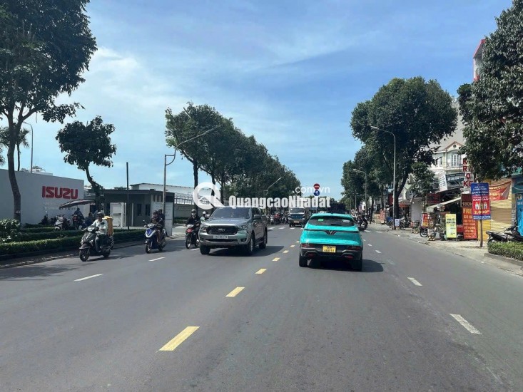 Bán gấp rút nhà hai mặt tiền ngang 6m 56m2 hẻm xe hơi đường Quang Trung Gò Vấp nhỉnh 5tỷ.