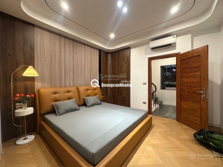 Bán nhà phố Đầm Trấu 4 tầng ô tô cửa chỉ 30 tỷ