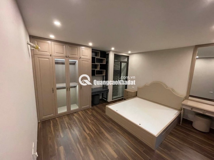 BÁN GẤP NGỌC LÂM 60M x 7T THANG MÁY, GARA Ô TÔ, FULL NỘI THẤT, KINH DOANH. GIÁ 1X TỶ