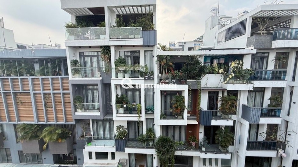 NHÀ MỚI ĐƯỜNG 8M NGUYỄN TƯ GIẢN GV -  FULL NỘI THẤT - 4.2MX14M - 5TẦNG - GIÁ 10 TỶ