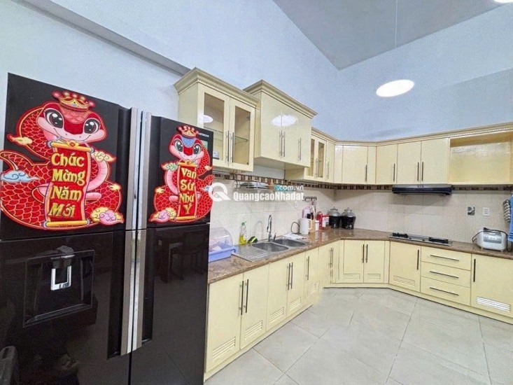 Bán gấp rút nhà hai mặt tiền ngang 6m 56m2 hẻm xe hơi đường Quang Trung Gò Vấp nhỉnh 5tỷ.