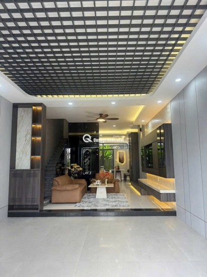 NHÀ ĐẸP – CÓ THANG MÁY – ĐƯỜNG 16M