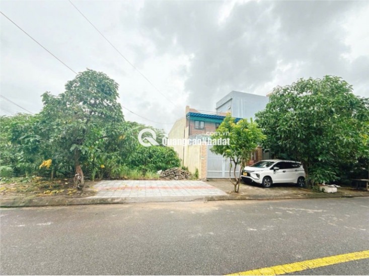 Bán lô PHAN KHÔI (6X21) - Hoà Xuân- Cẩm Lệ .DT 126m2 giá 5ty8 thương lượng lH 0942992361