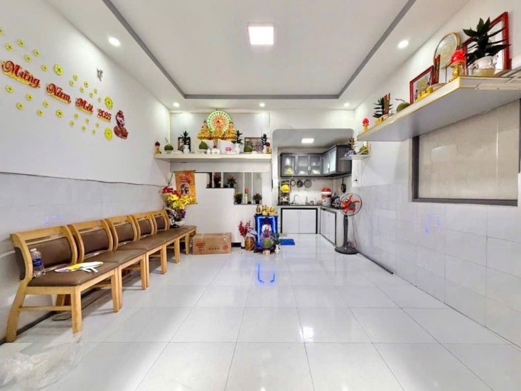  Nhà 3 tầng mới vào ở ngay – hẻm xe hơi Huỳnh Văn Bánh – Phú Nhuận