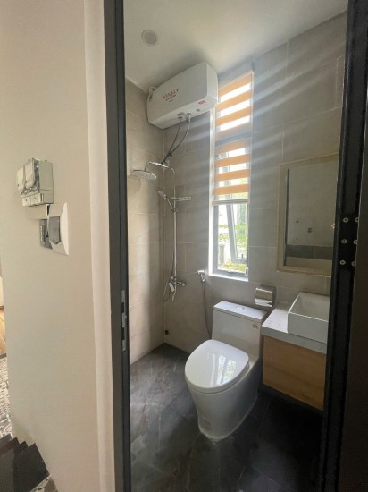  NHÀ LÔ GÓC 3 TẦNG – KIỆT Ô TÔ TRẦN CAO VÂN | SÁT BIỂN – TRUNG TÂM THANH KHÊ – CÓ DÒNG TIỀN 