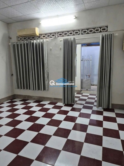 Bán Nhà Trung Tâm TP Nha Trang – Gần Chợ Đầm – Giá 2.15 Tỷ