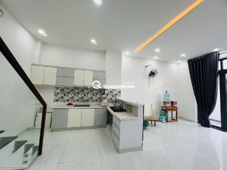 Bán nhà 55m2 x 3 tầng  Long Trường ,Quận 9  ngang hiếm  5.5m , HXH đường 6m ,Giá chỉ 4 Tỷ 800