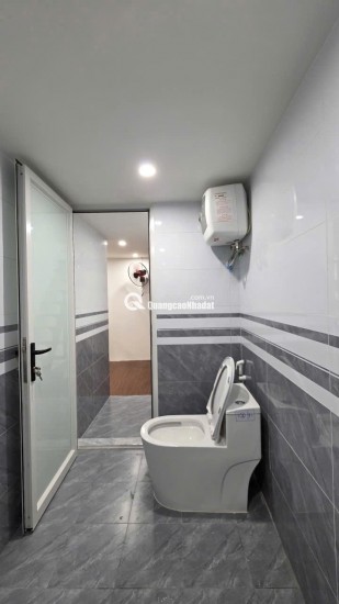 Bán căn nhà phố Đào tấn, ngõ 65 số nhà 17A diện tích sử dụng 100m2