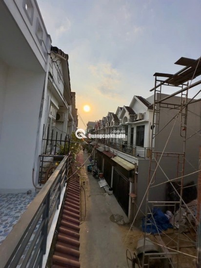 Bán nhà TL37 SHR – Nhà mới, công năng đầy đủ