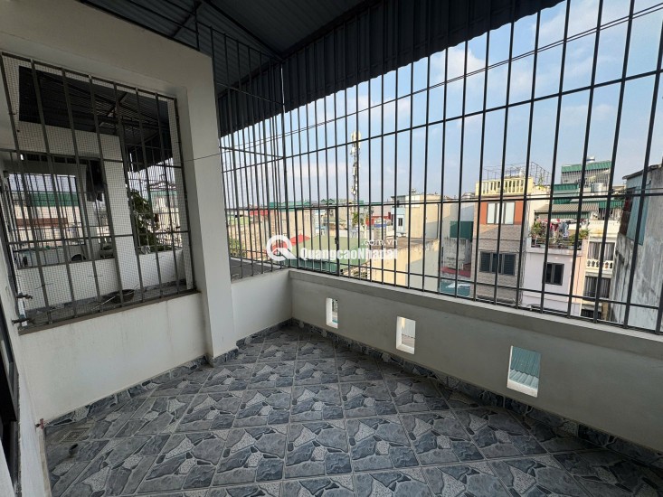 Bán nhà ngõ Đông Thiên, Vĩnh Hưng, Hoàng Mai, HN - 33m2, SĐ, 7.4 tỷ - 0911666522