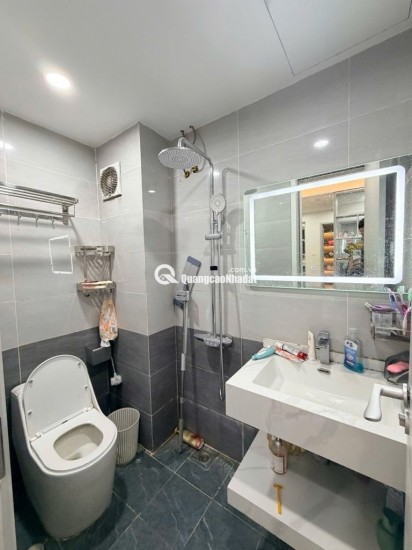 Bán căn hộ đẹp tòa CT1 B2  Tp Giao Lưu căn góc 54m2 2N1VS giá 4,89 tỷ