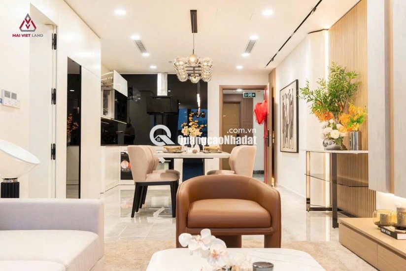  Mua nhà tặng xe, siêu sang xịn mịn  - The Queen