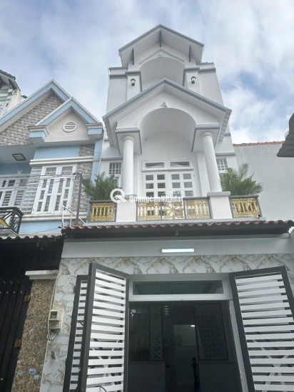 NHÀ BÁN QUẬN 12 - GIÁP SONG HÀNH, TRƯỜNG CHINH.
QUA TÂN BÌNH CHỈ VÀI PHÚT NHÀ 4 TẦNG BTCT VÀO Ở NGAY.