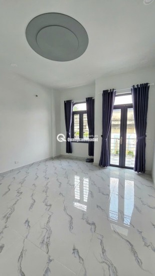 BÁN NHÀ CHÍNH CHỦ ĐẸP – VỊ TRÍ ĐẮC ĐỊA QUẬN 12 – VÀO Ở NGAY!
VỊ TRÍ: MẶT TIỀN PHAN VĂN HỚN, PHƯỜNG TÂN THỚI NHẤT, QUẬN 12, TP.HCM