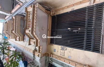 Bán nhà đẹp  Võ Chí Công 30,4m2- 5 tầng - 2 mặt thoáng- giá 8,9 tỷ