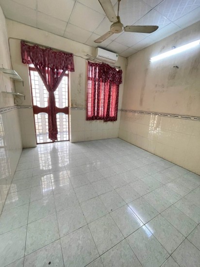 Nhà mặt tiền Tân Phú 3 tầng 31m2, gần Luỹ Bán Bích, giá nhỉnh 7 tỷ