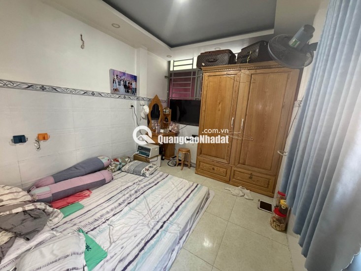 BÁN NHÀ GẦN CHỢ HOA ĐẦM SEN – VỊ TRÍ KINH DOANH TỐT