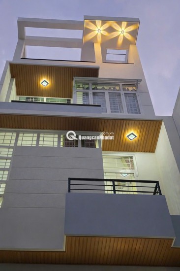 CẤN BÁN GẤP NHÀ ĐẸP HXH ĐƯỜNG LẠC LONG QUÂN - GIÁ CHÍNH CHỦ