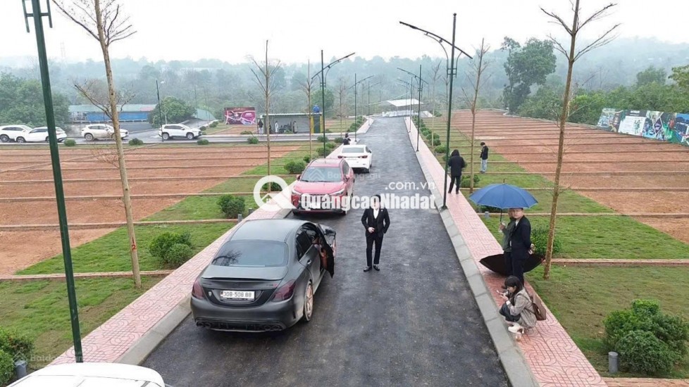 CHỦ CẦN BÁN GẤP 100M2 ĐẤT Ở XÃ PHÚ CÁT, GIÁ 2TỶ 3 GẦN QUỐC LỘ 21, TỔ HỢP ĐẠI HỌC QUỐC GIA, HÒA LẠC.