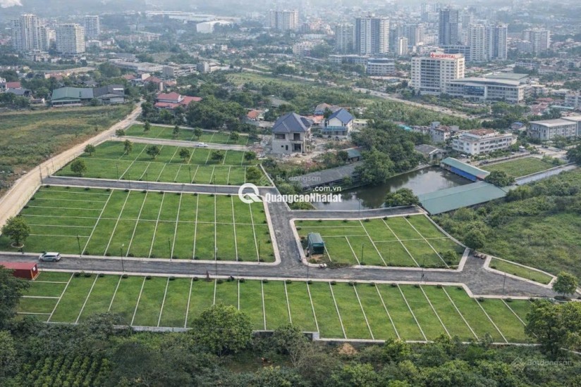 CHỦ CẦN BÁN GẤP 100M2 ĐẤT Ở XÃ PHÚ CÁT, GIÁ 2TỶ 3 GẦN QUỐC LỘ 21, TỔ HỢP ĐẠI HỌC QUỐC GIA, HÒA LẠC.