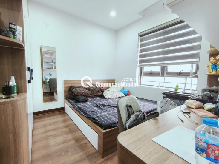 Siêu phẩm chung cư Thành Phố Giao Lưu - Full nội thất - 80m ra hồ điều hoà, 100m ra Vincom Plaza